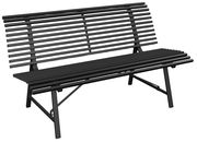 Schwarze Gartenbank aus Metall mit Lattenoptik, seitliche Perspektive