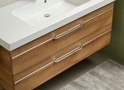 Moderner Badblock aus Holz mit zwei Schubladen und integriertem Waschbecken, Perspektive von oben.