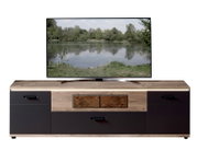 TV-Lowboard in Holzoptik mit schwarzen Fronten und LED-Lichtleiste, frontal aus der Vorderansicht auf weißem Hintergrund, mit Fernseher darauf