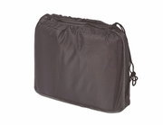 Schwarze Schirmhülle in seitlicher Perspektive mit Kordelzug