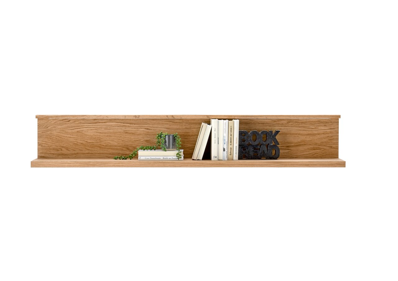 Houten wandplank met boeken en decoratie, vooraanzicht