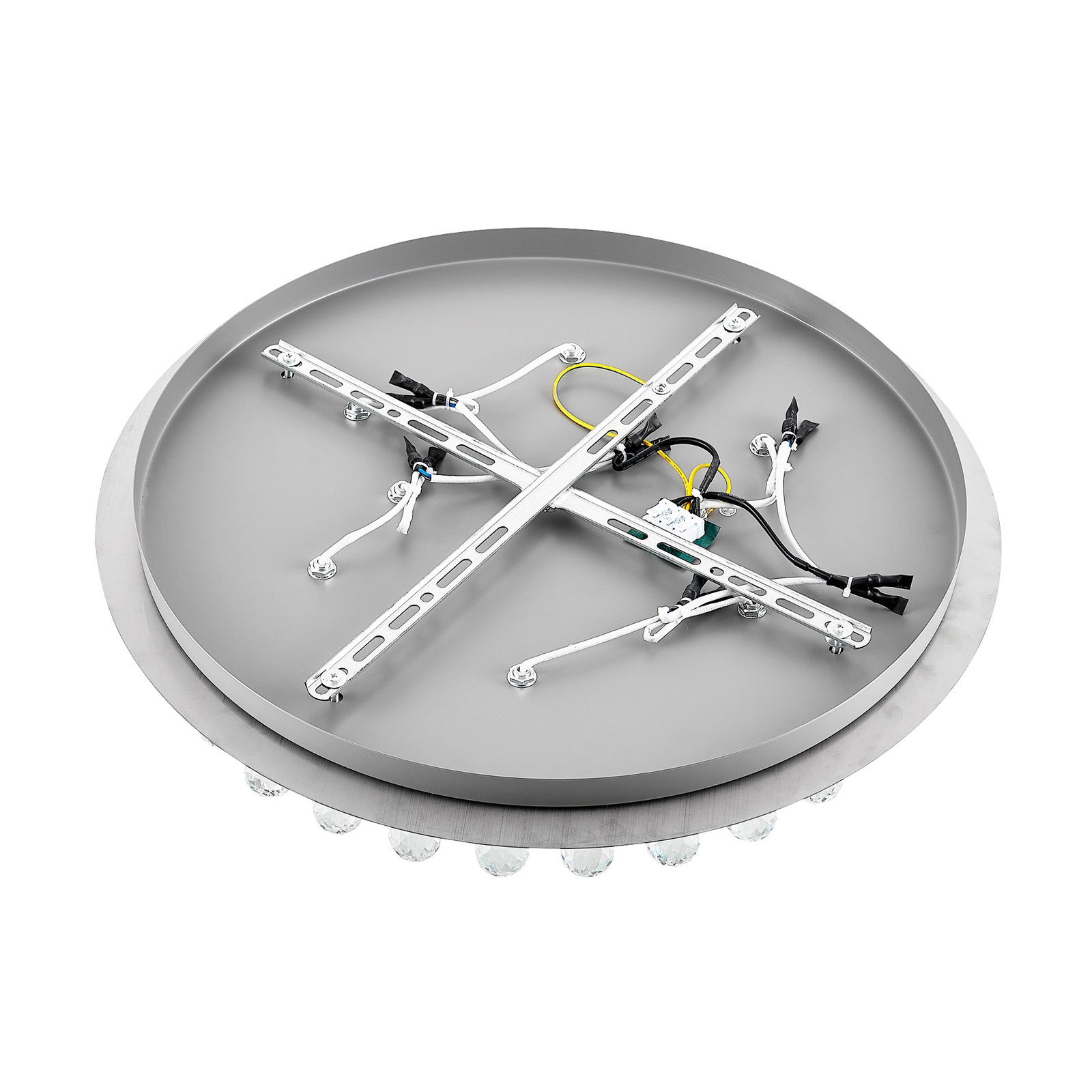 Rückansicht einer runden Deckenleuchte mit sichtbaren Kabeln und Halterungen, perspektivisch von unten fotografiert.