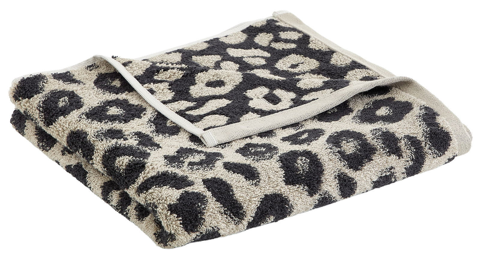 Gefaltetes Handtuch mit Leopardenmuster in Schwarz und Beige, seitliche Perspektive