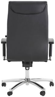 Rückansicht eines schwarzen Chefsessels mit verchromtem Fußkreuz und Rollen.