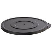 Schwarzer Deckel eines Multizerkleinerers, von oben betrachtet