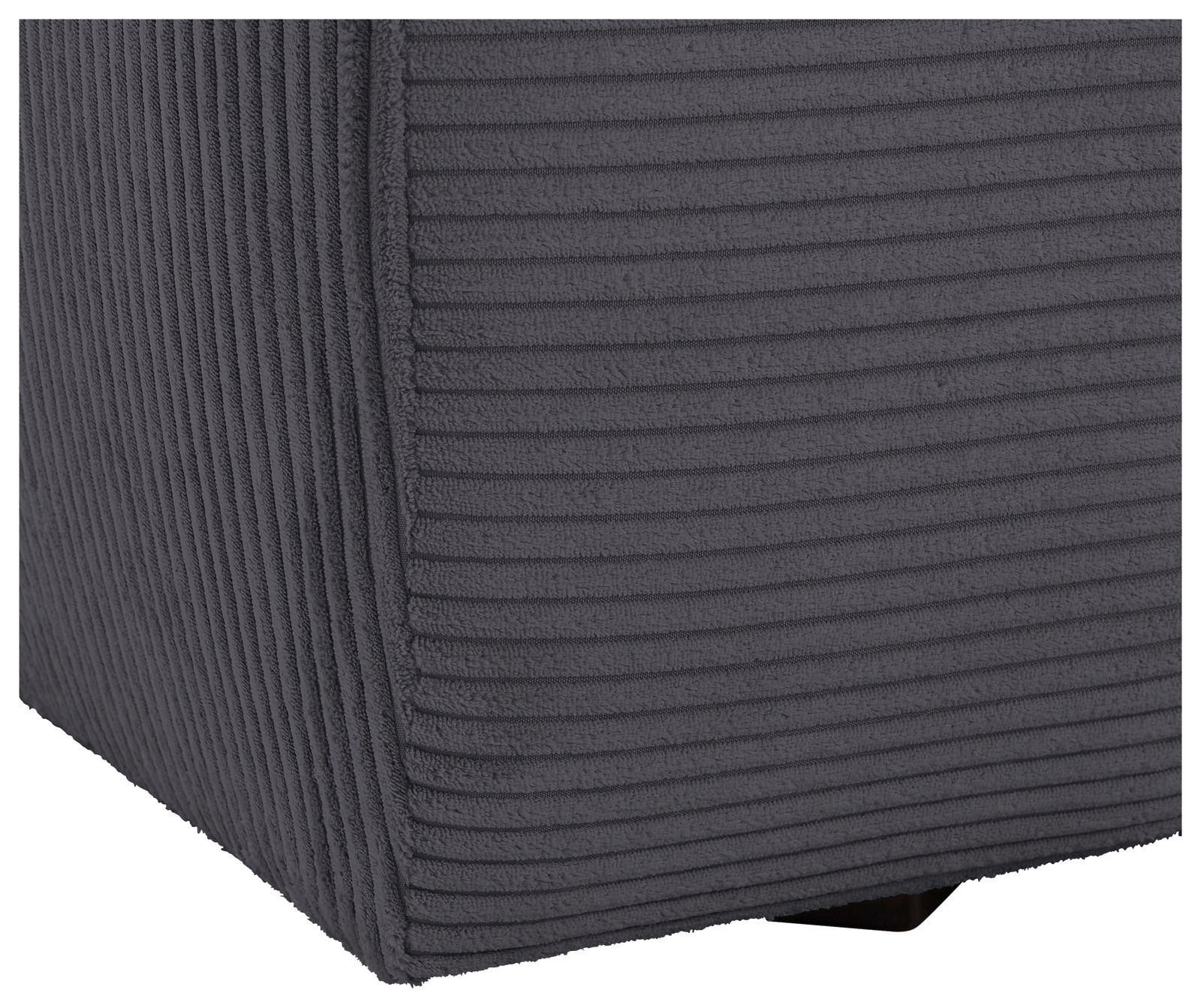 Z2 Big Sofa CASABLANCA Nahaufnahme der strukturierten Oberfläche eines Big-Sofas in grauer Farbe, seitliche Perspektive