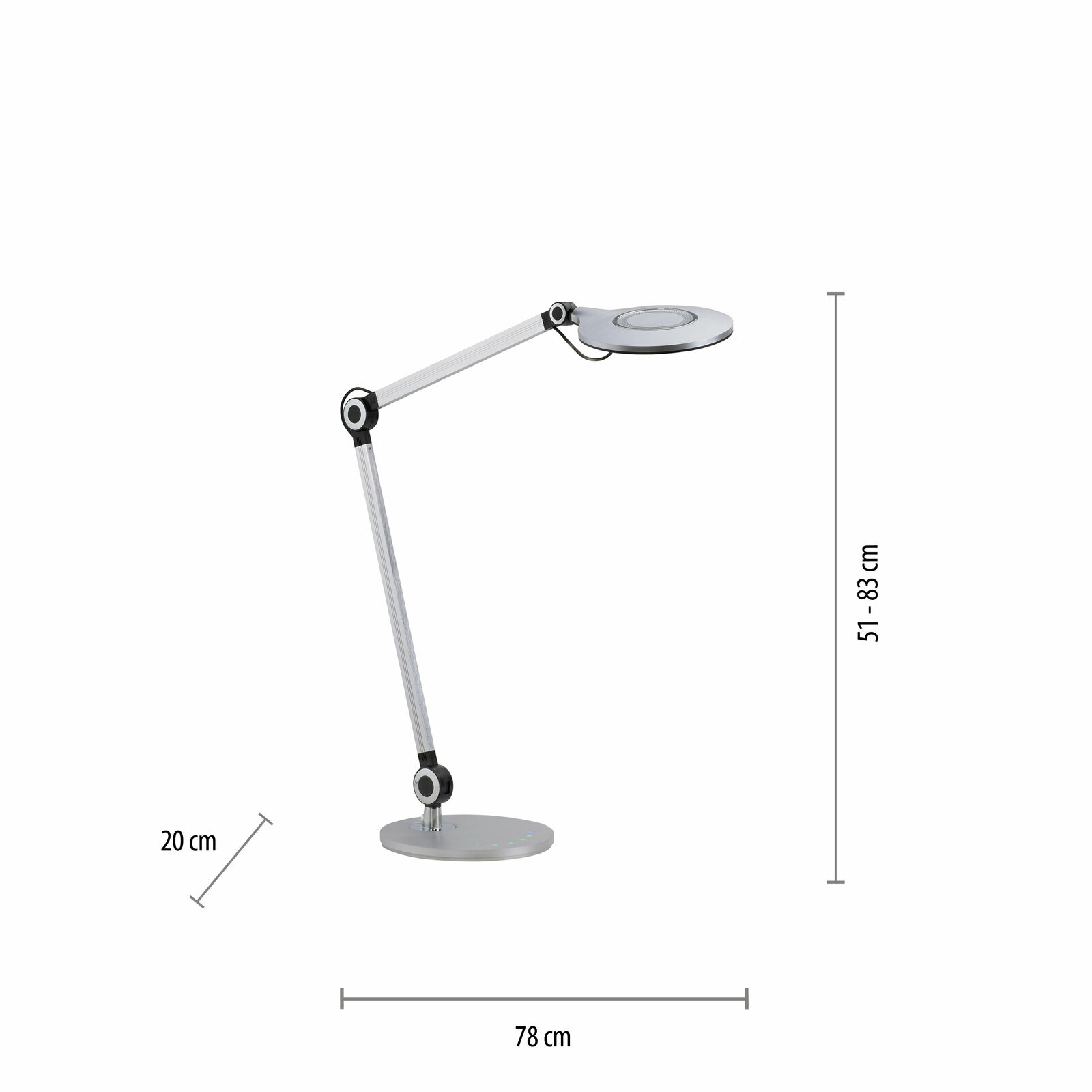 Seitliche Ansicht der höhenverstellbaren Tischleuchte NIKLAS mit modernem Design und silbernem Finish.