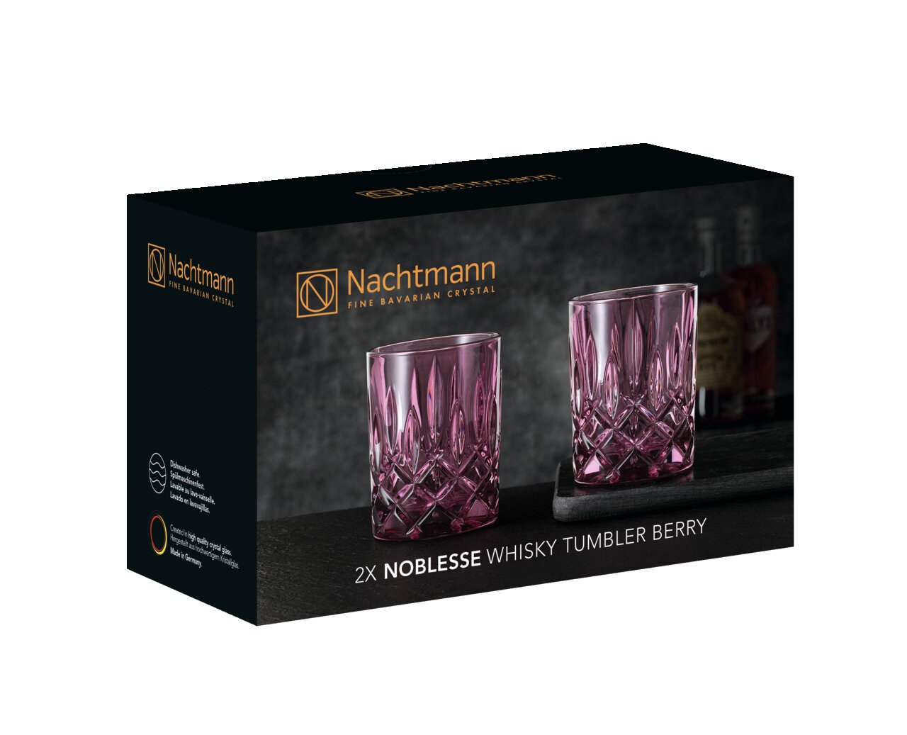 Verpackung des 2er-Sets Whiskybecher Berry von Nachtmann, schräg von vorne fotografiert, zeigt zwei lilafarbene Kristallgläser.