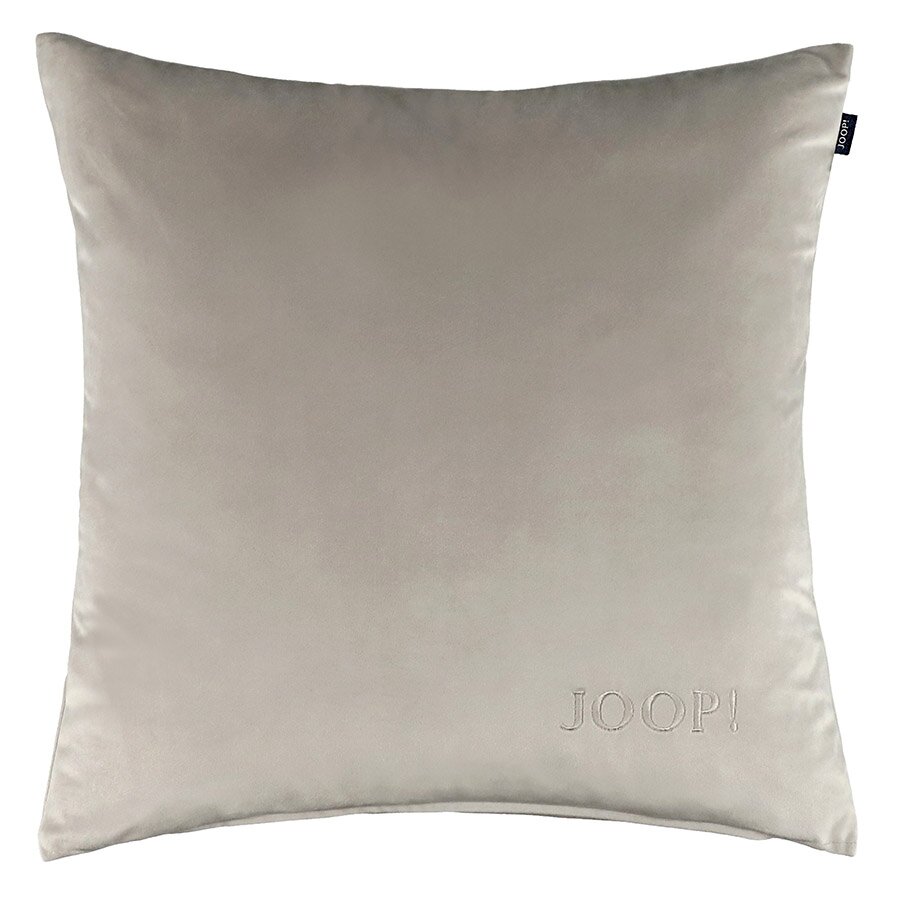 Beige Kissenhülle 45x45cm mit gesticktem 'JOOP!' Logo, frontal fotografiert