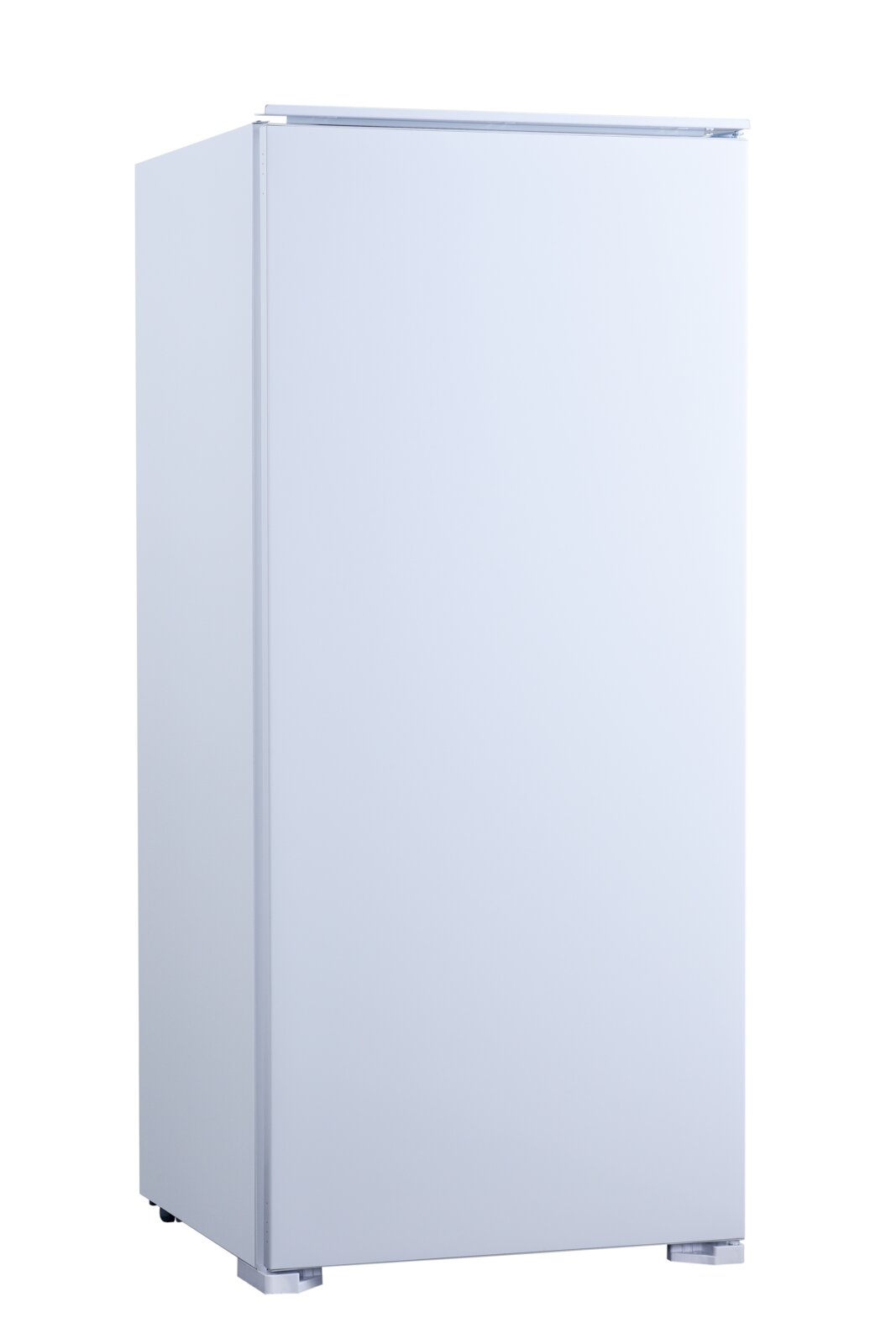 Weißer, hoher Kühlschrank/Gefrierschrank mit glatter Front ohne sichtbaren Griff, freigestellt auf weißem Hintergrund, Ansicht schräg von vorne links