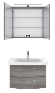 Vooraanzicht van een moderne badkamermeubelcombinatie met een open spiegelkast en een wastafelonderkast in houtlook.
