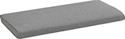 Graues, rechteckiges Kissen mit abgerundeten Ecken und leicht abgeschrägter Form, in schräger Seitenansicht von oben freigestellt auf weißem Hintergrund