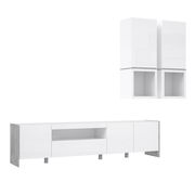 Moderne Wohnwand in Weiß mit Hochglanzoberfläche, bestehend aus einem langen TV-Schrank mit offenen und geschlossenen Fächern sowie zwei hängenden Schränken. Perspektive: Frontalansicht.