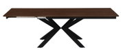 Uitschuifbare eettafel met donkerbruin houten blad en zwart metalen X-poot, zijaanzicht (laag profiel) op witte achtergrond