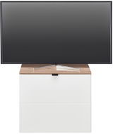 Frontansicht eines modernen TV-Lowboards mit Holzoberfläche und weißem Korpus, darauf steht ein Flachbildfernseher.