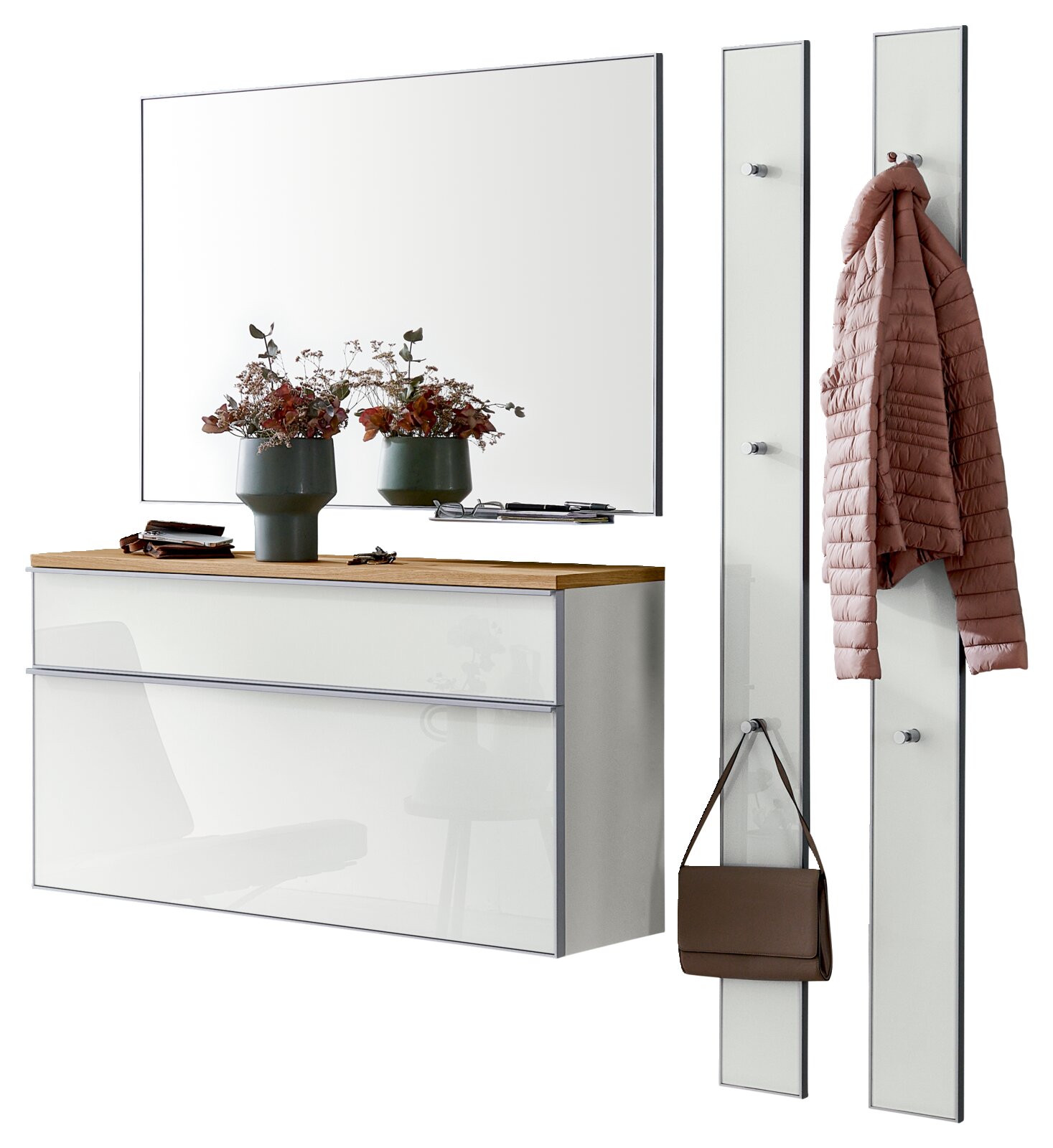 VOSS Garderoben-Set 5-tlg. VORTINA Modernes Garderoben-Set mit großem Wandspiegel, weißer Kommode mit Holzablage sowie zwei schmalen Garderobenpaneelen mit Haken (Jacke und Tasche), freigestellt auf weißem Hintergrund, Perspektive: frontale Ansicht mit leichter Schrägansicht von rechts.