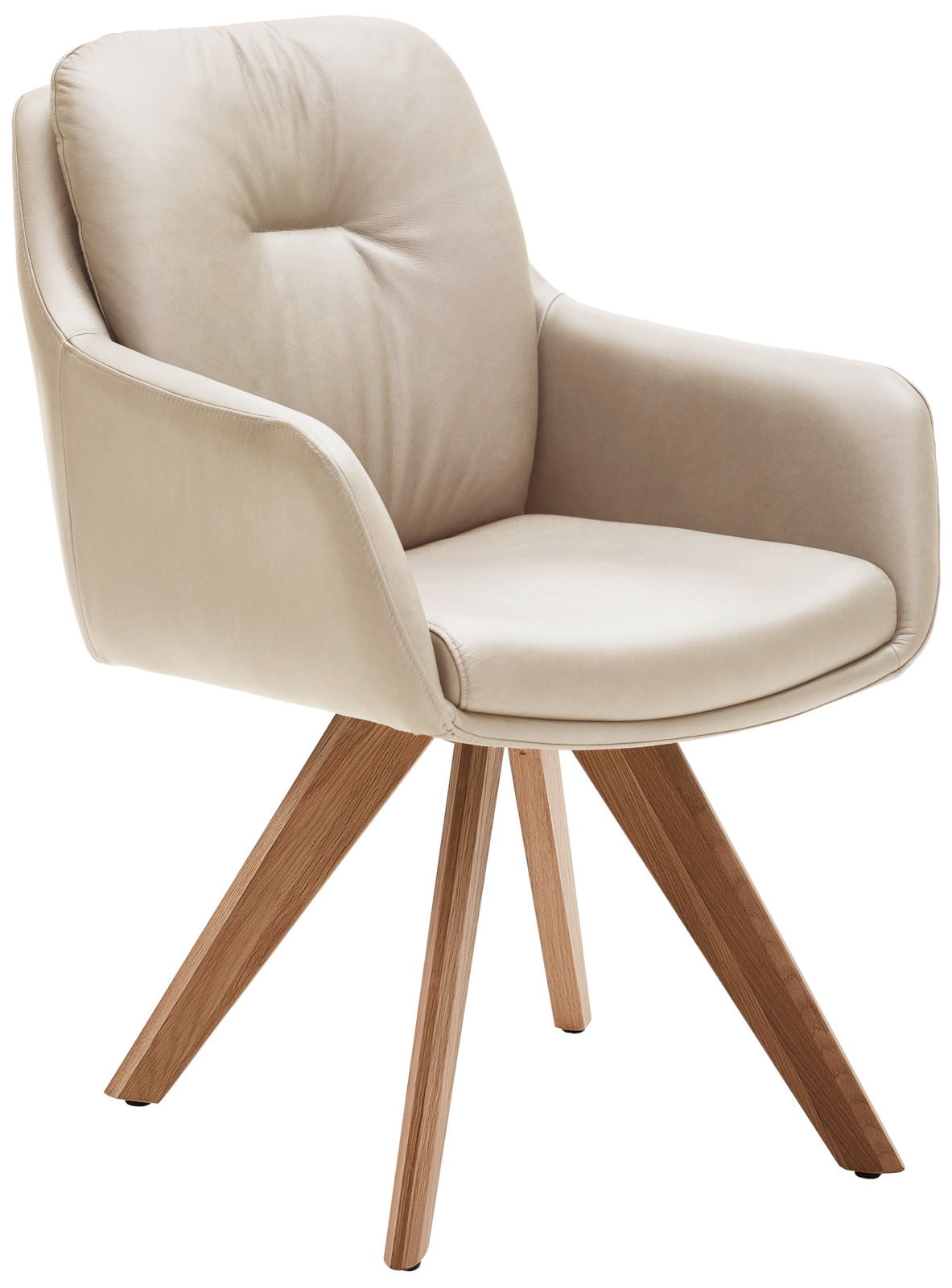 Beiger Armlehnstuhl mit gepolsterter Sitzfläche und Rückenlehne, auf vier hölzernen Beinen, seitliche Perspektive