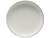 Weißer Speiseteller aus der Vogelperspektive