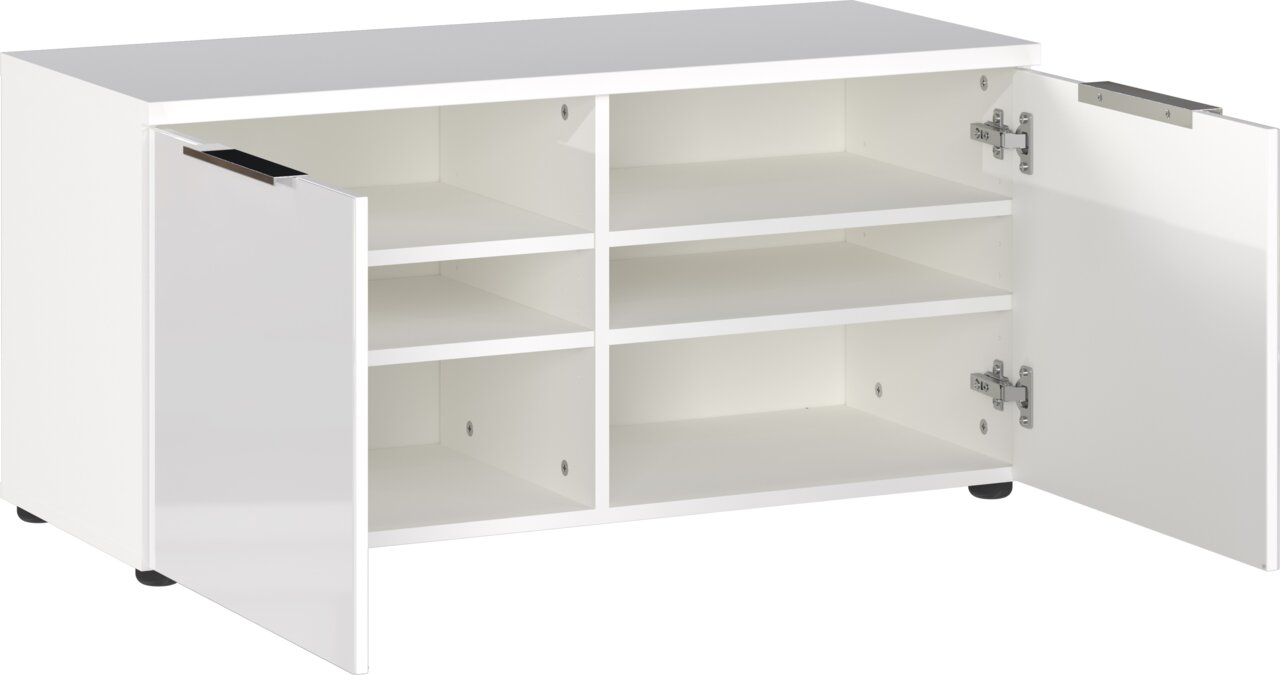 MID.YOU Schuhbank GENOVA Weiße Schuhbank mit zwei offenen Türen und mehreren Regalfächern, perspektivisch von vorne rechts fotografiert.