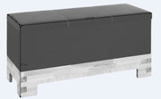 Kistbank met gestoffeerde zitting, gezien vanaf de zijkant, afmetingen 121 cm x 45,5 cm x 61 cm