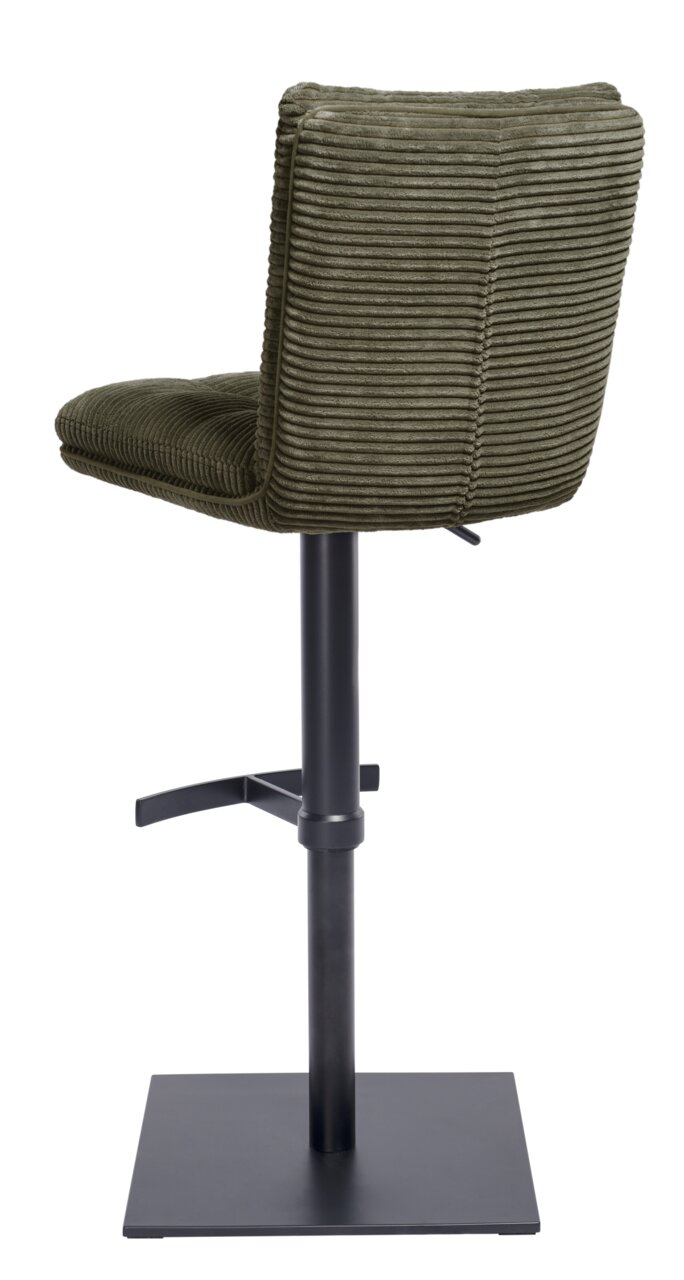 Achterkant van een barkruk met een groene, geribbelde stoffen bekleding en een zwart metalen frame.