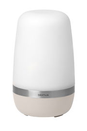 LED-Outdoorleuchte SPIRIT in zylindrischer Form mit weißem Diffusor und silbernem Ring, seitliche Perspektive