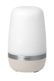 LED-Outdoorleuchte SPIRIT in zylindrischer Form mit weißem Diffusor und silbernem Ring, seitliche Perspektive