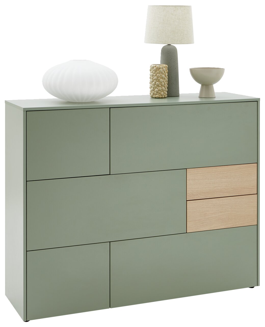 Grünes Highboard mit modernem Design, zwei Holzschubladen und dekorativen Objekten auf der Oberseite, aus frontaler Perspektive.