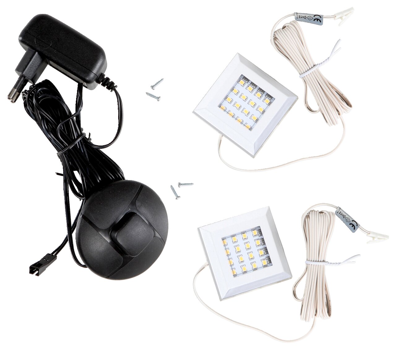 Set onderbouwverlichting met twee vierkante ledlampen, kabels en een voeding, gezien vanuit vogelperspectief.