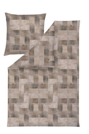 Bettwäsche-Set mit geometrischem Muster in Erdtönen, bestehend aus einem Kissenbezug und einem Bettdeckenbezug, aus der Vogelperspektive.