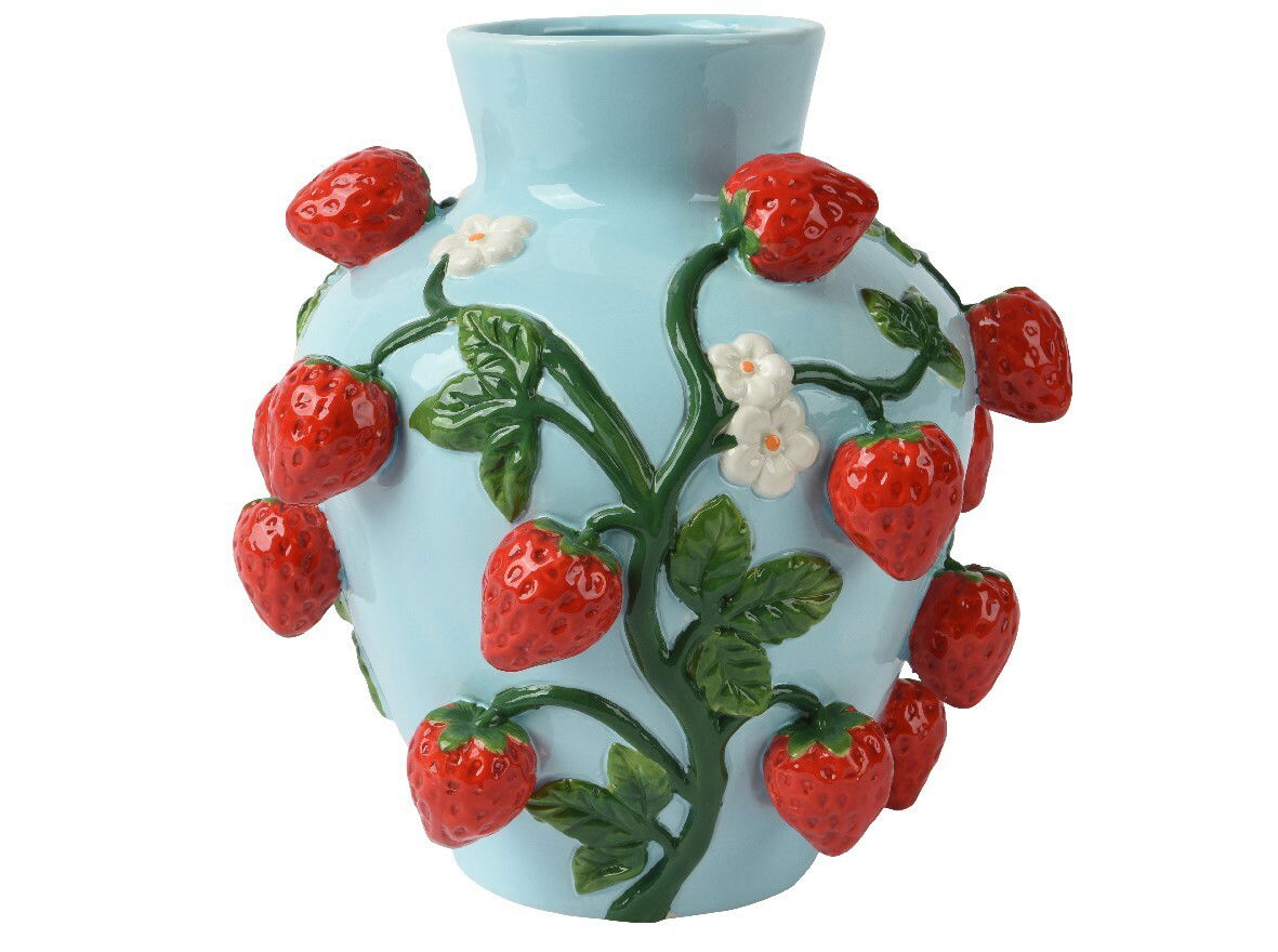 Blaue Vase mit plastischen Erdbeeren und Blättern, Frontalansicht
