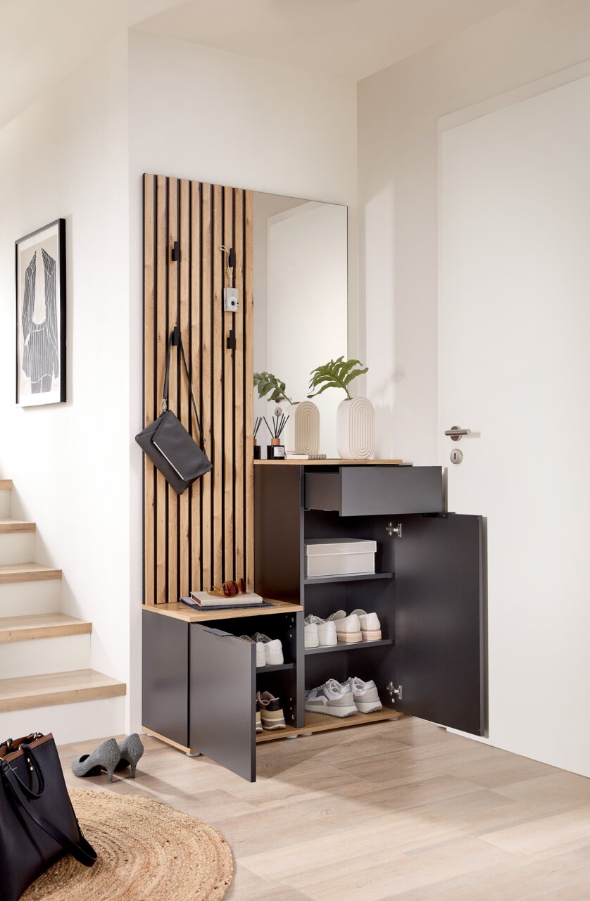 Moderne compacte kapstok met spiegel, houten paneel en opbergruimte voor schoenen, zijaanzicht
