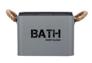 Graue Badbox Gara mit vier Aufteilungen, Vorderansicht, mit Seilgriffen und der Aufschrift 'BATH KEEP CLEAN'.