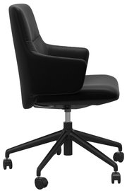Schwarzer Drehstuhl mit Armlehnen, seitliche Ansicht