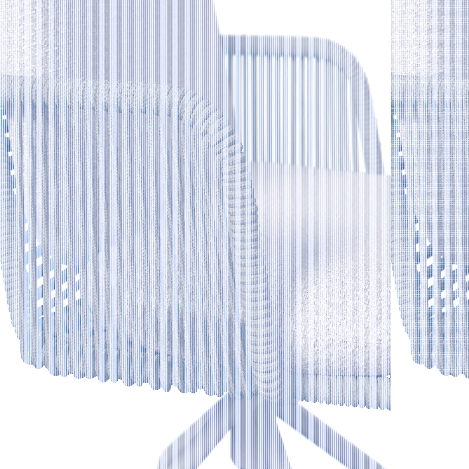 Nahaufnahme eines Armlehnstuhls mit beigem Seilgeflecht und heller Polsterung, seitliche Perspektive