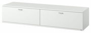 Weißes TV-Lowboard mit zwei Türen, seitliche Perspektive