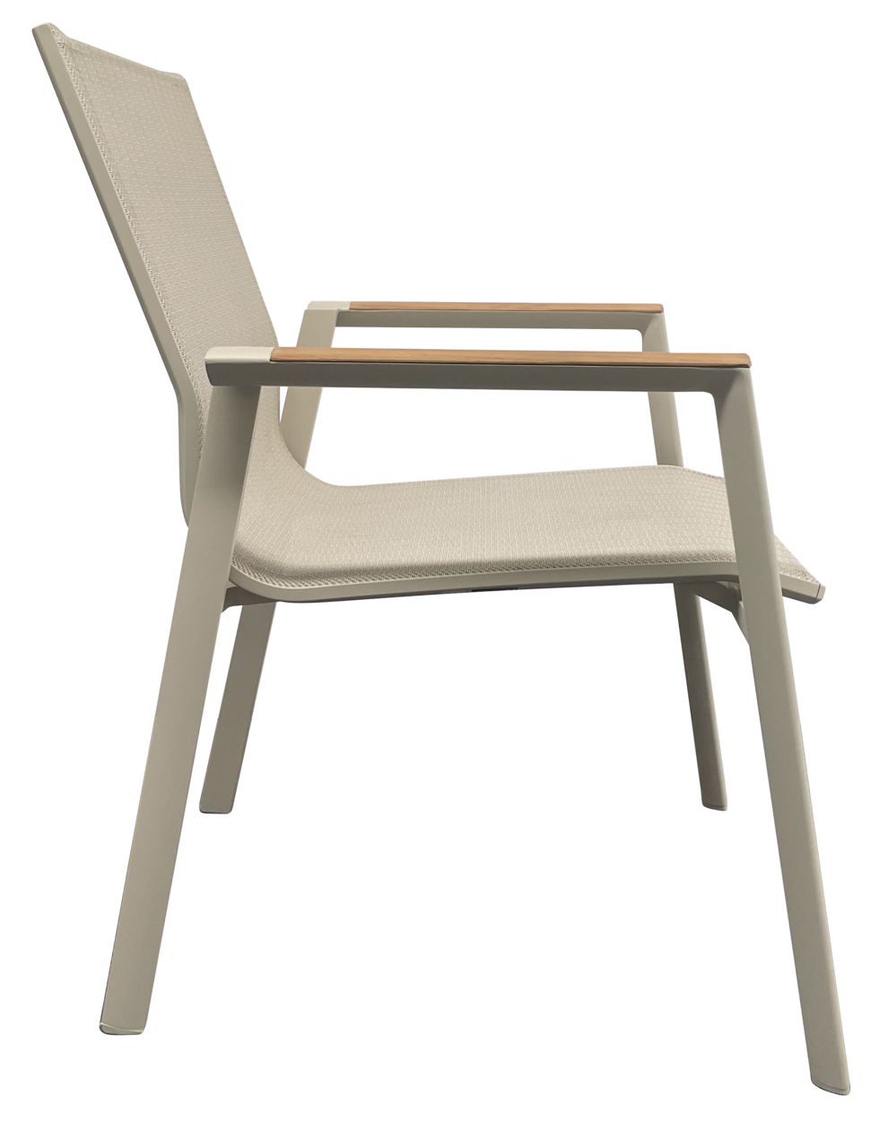 Ambia Garden Stapelstuhl GENET Moderner Stapelstuhl aus seitlicher Perspektive mit Armlehnen und hellem Polster.