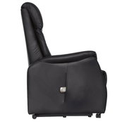 Zijaanzicht van de Cantus-tv-fauteuil PORTLAND in zwart leer met zichtbaar bedieningspaneel.