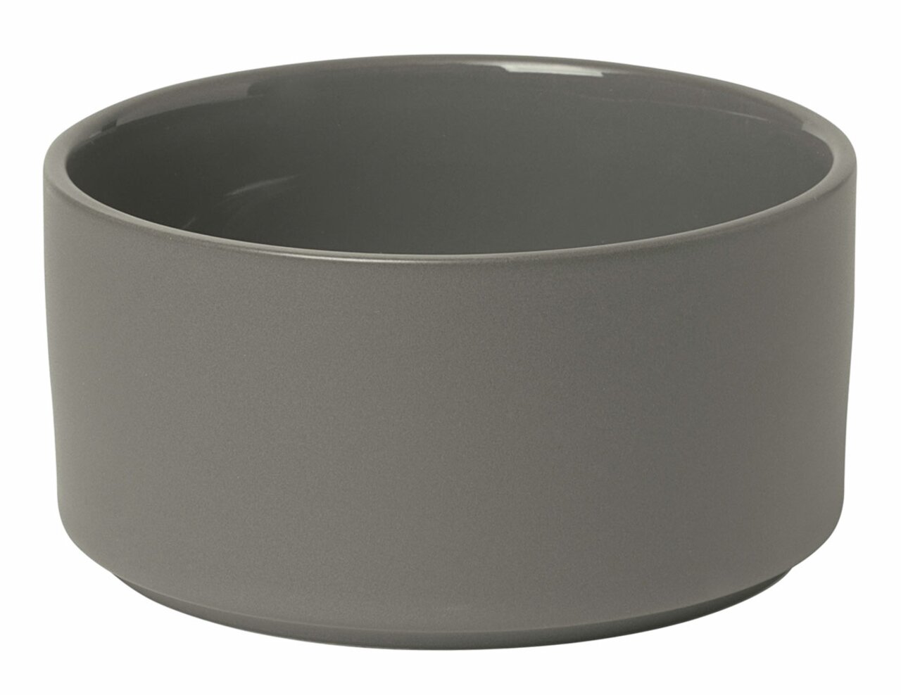 blomus Schale 620ml PILAR Graue, zylindrische Schale aus der Seitenperspektive, Modell PILAR Pewter M, 620 ml.