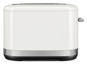 Seitenansicht eines weißen, zweischlitzigen Toasters mit modernem Design und Edelstahlakzenten.