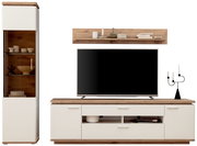 Wohnwand/TV-Möbel-Set in Weiß und Eicheoptik mit Vitrine, Lowboard und Wandregal, frontal aus der Vorderansicht auf weißem Hintergrund