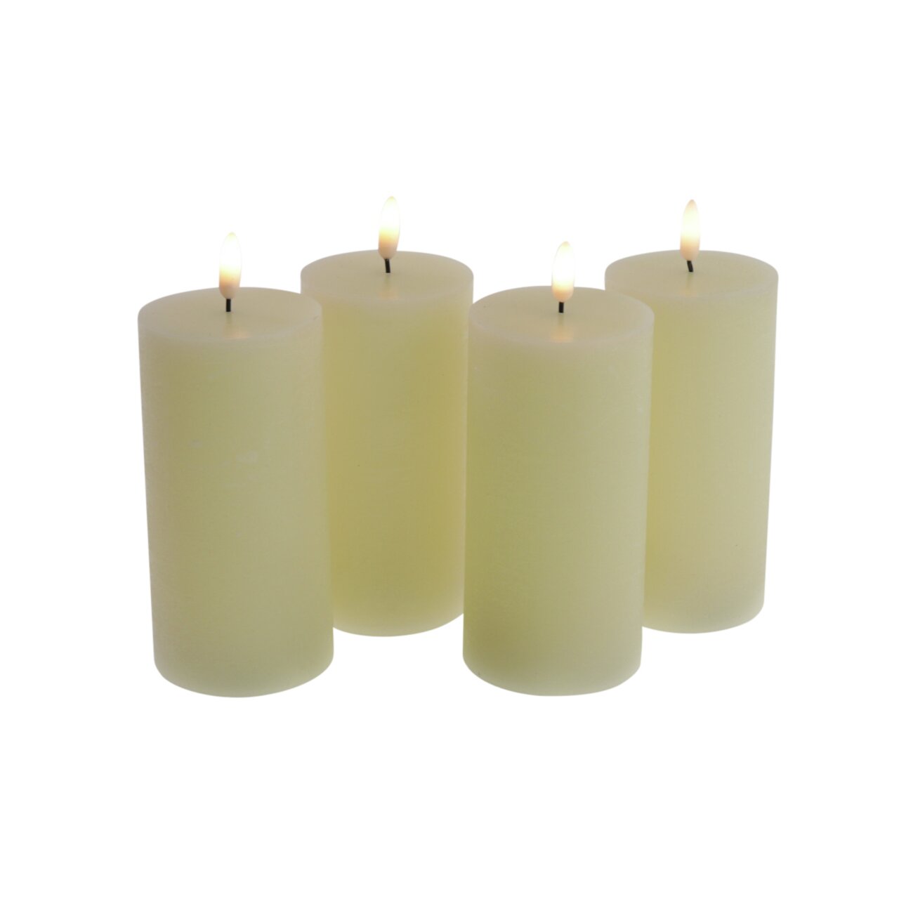 Werner-Voß LED-Kerzen 7,50cm mit 3D-Flamme 4er-Set Vier cremefarbene LED-Kerzen mit 3D-Flamme, frontal betrachtet.