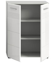 Moderner weißer Midischrank mit zwei offenen Türen, frontal betrachtet.